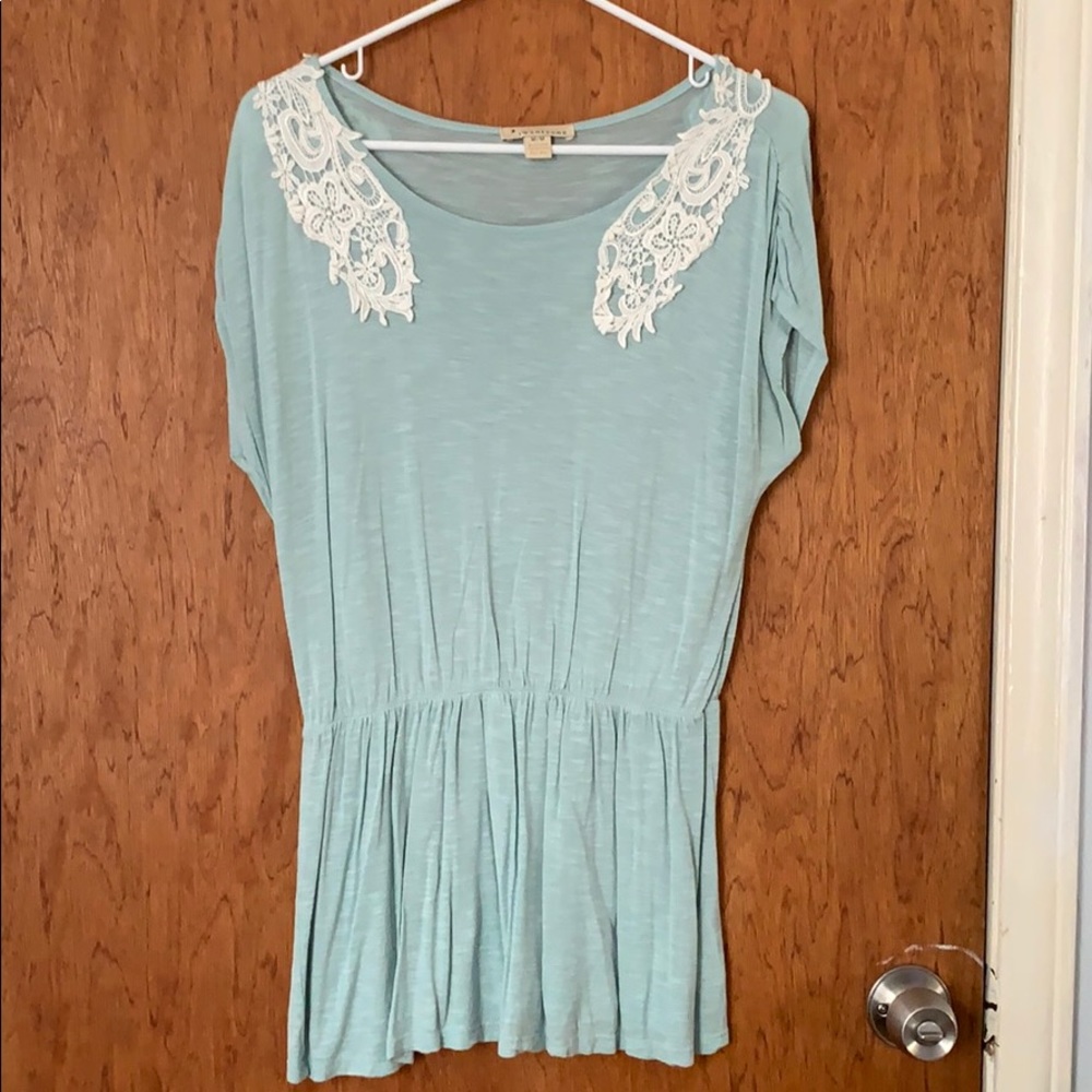 FOREVER 21- flowy tunic with lace